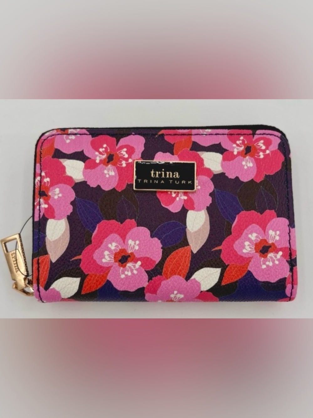 Trina Turk Narcissus Wallet in Box - Picture 2 of 8
